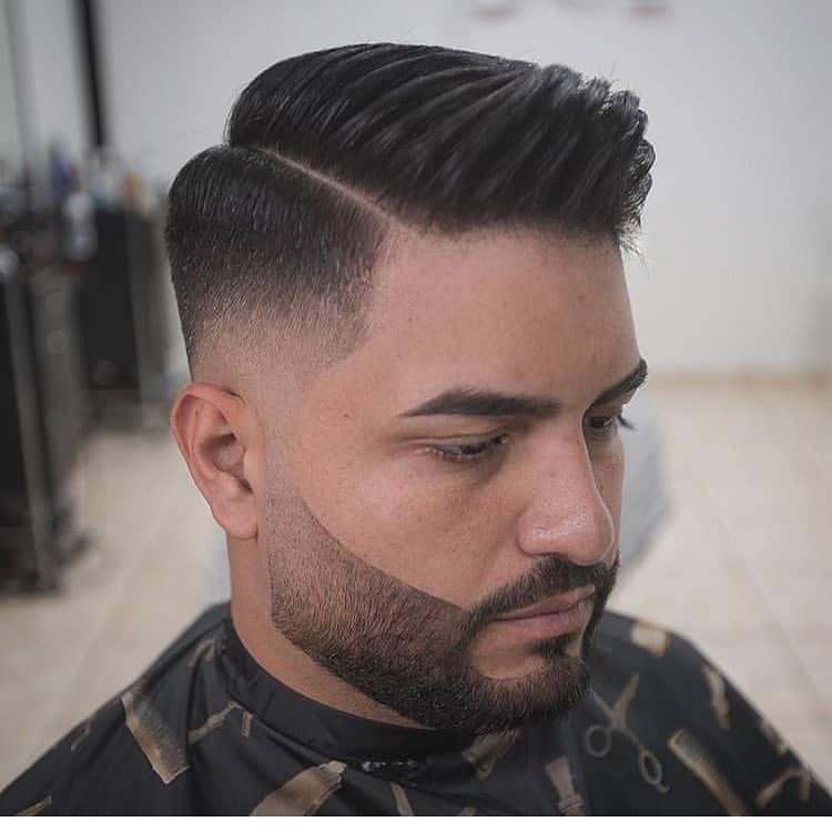 Fade-cortes-de-pelo-Tecnología-de-ejecución-y-tipos-de-cortes-de-hombres